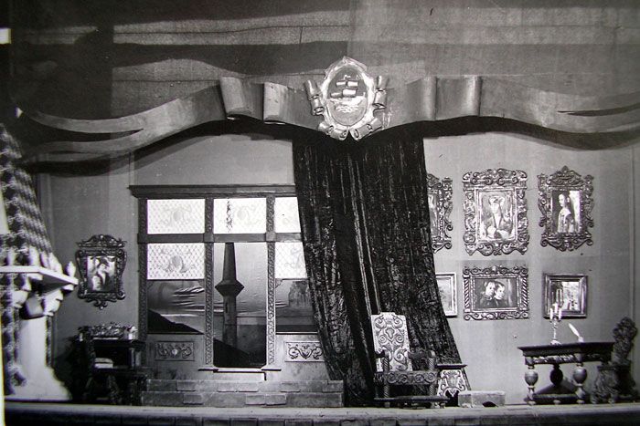 003. Осада Лейдена. И.Назаров. 1946
