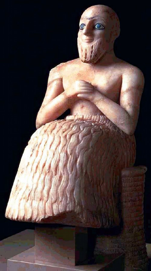 Статуя сановника Эбих-иля. Середина 3 тыс. до н.э. Париж, Лувр 
