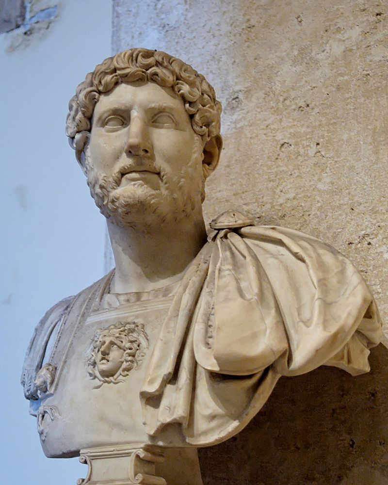 Адриан - римский император в 117—138. Трибунскую власть получал 22 раза
